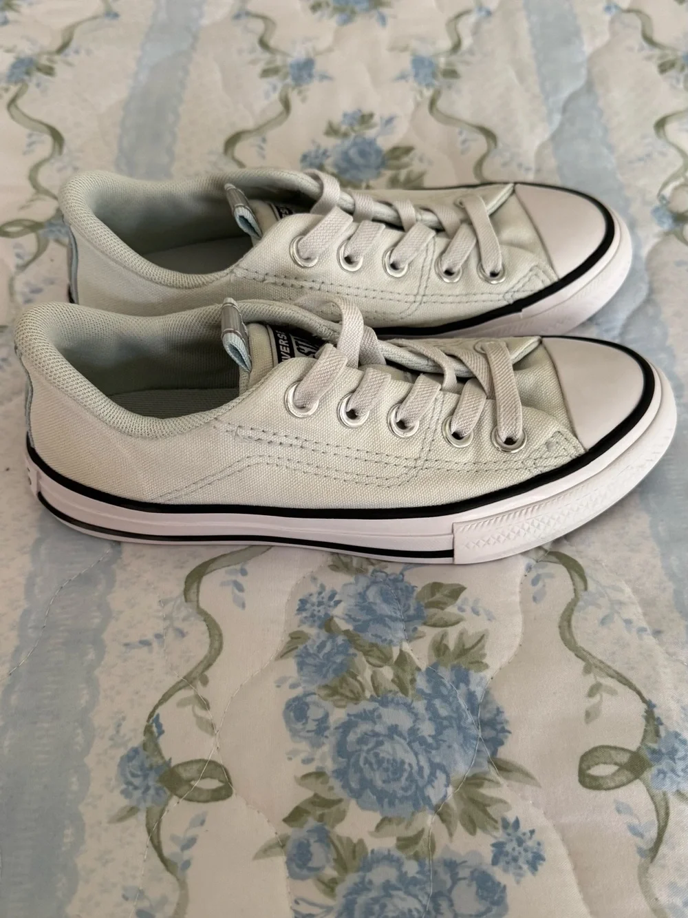 Converse Kids Low Top Sneakers in Pale Mint